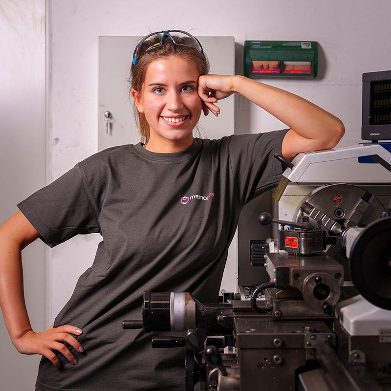 Memoplast-Karriere-offene-Stellen-Ausbildung-zum-Werkzeugmechaniker-Job-Kunststofprototypen